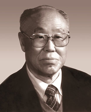 4-朱希涛-北京医学院|5657·威尼斯口腔医学系主任（1980-1984）.jpg